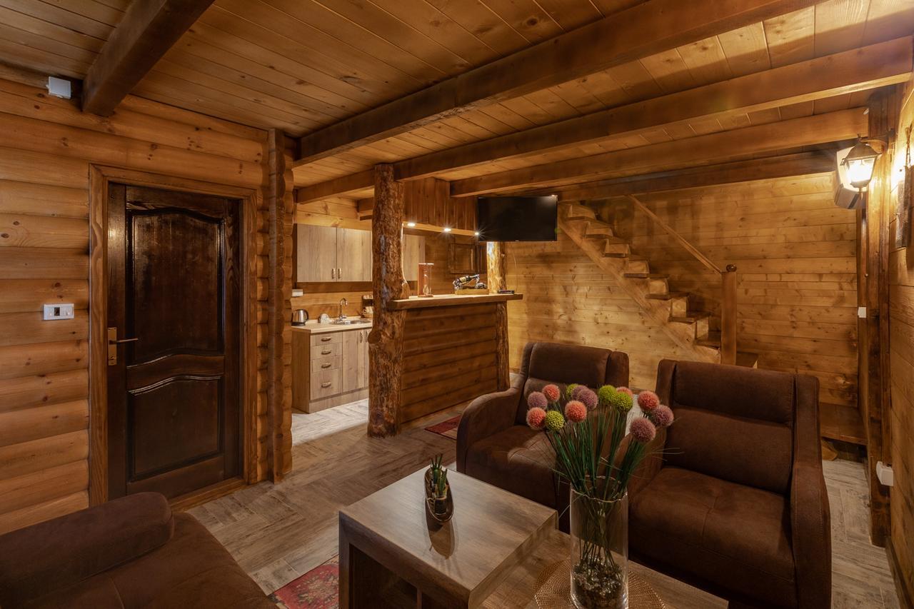 Ethno Lodge Ab เวียร์ปาซาร์ ภายนอก รูปภาพ